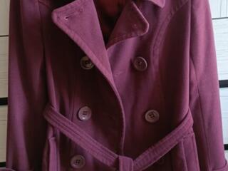 Женское демисезонное пальто