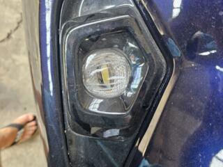 Продам две противотуманные фары (в сборе) на Toyota rav4 19-25года