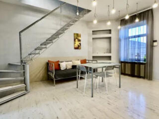 Продам 3-х комнатную квартиру ул. Софиевская