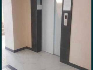 30268. Продам трехкомнатную квартиру на ул. ...