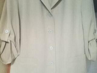 Новый женский жакет 46/48р-р, цвет хаки, полочка на подкладе.