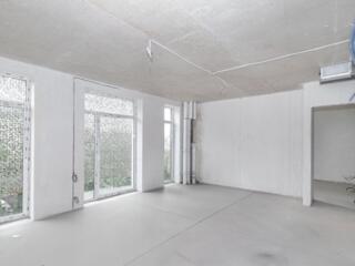 90 m². 2-комнатная. Клубный дом. Рядом с парком Valea Morilor.