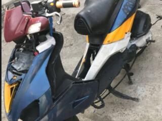 Продам по запчастям Априлия SR50 3 поколения