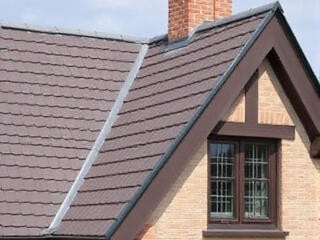 Lucrări acoperiș și fațadă – protejează-ți casa!