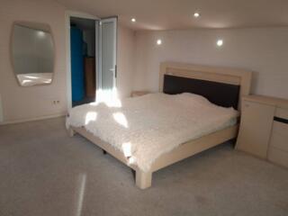 К продаже предлагается уникальная двухуровневая квартира . Самый ...