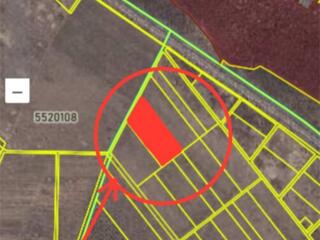 Teren la traseu Chisinau Leușeni extravilan Com. Suruceni