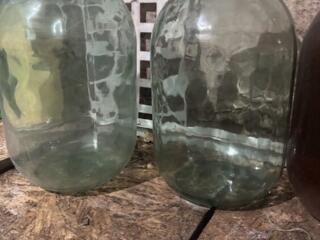 Емкость для вина.