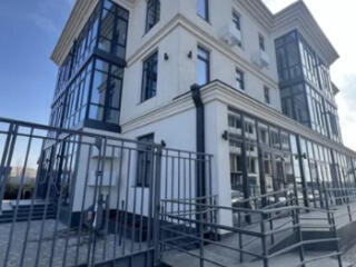 1-комнатная просторная квартира в клубном доме Кристалл Люкс