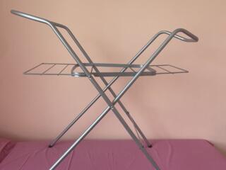 Подставка под ванночку