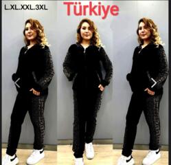 НОВЫЙ! Шикарный костюм со стразами Versace! Турция!