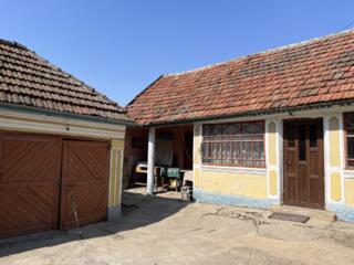 Продается дом в Парканах с отличным расположением, 4 МИН ДО ТРАССЫ