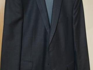 Костюм (пиджак и брюки)