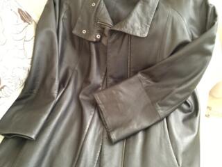 Кожаная женская куртка (54 р)