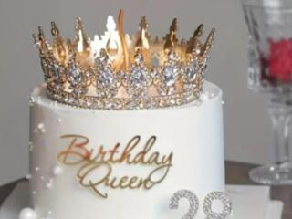 ПРОДАМ НОВУЮ КОРОНУ ДЛЯ ТОРТА