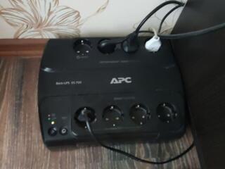 APC Back-UPS ES 700 (источника бесперебойного питания)