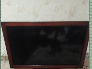 Продам телевизор Самсунг 43 диагональ