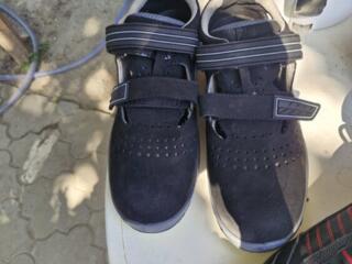 Новая Спец. Обувь с металлическим носком