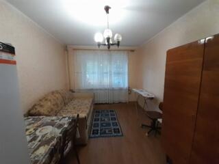 Предлагается к продаже две комнаты в коммуне 10 и 12 метров. Они ...