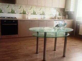 Жизнь, как в картине — ваша квартира у Академика Сахарова