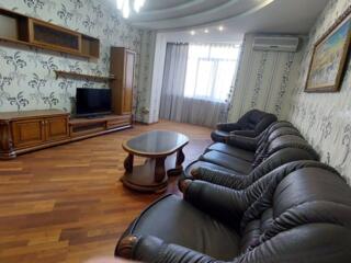 Продажа 3-комнатной квартиры. Парк Шевченко!