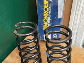 Продам пружина на nissan primera p11