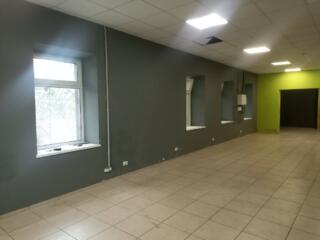 Срочно сдам два фасадных помещения со своими входами.