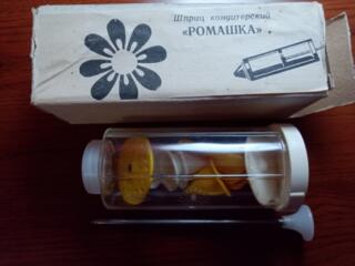 Продам НОВЫЕ выемки для теста и шприц кондитерский