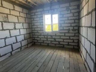 33551. Продам 2-х комнатную квратиру на ул. ...