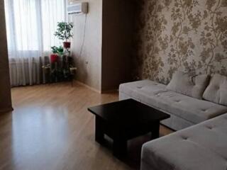 Предлагается к продаже двухкомнатная квартира с ремонтом и ...