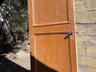 Продается деревянная дверь