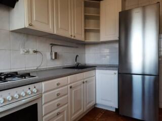 34561Продам просторную 3-комнатную квартиру в ...