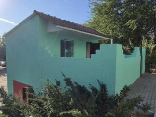 Двухэтажное универсальное здание