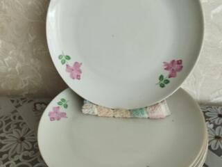 Посуда столовая разная, недорого, ввиду отъезда