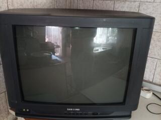54cm Samsung CK-5339ZR - 150р, 51cm Daewoo KR20E5M - 170p