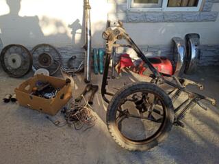 Продаются детали Иж планета 5