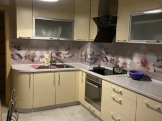 35634В продаже стильная и светлая квартира с ...