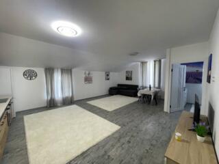 Продам квартиру в малоквартирном доме, в доме всего 4 квартиры. ...