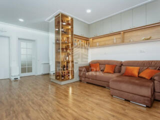 Apartament generos cu 4 camere, creat pentru familia ta, cu ...