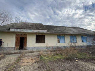 Продается нежилое помещение в с. Терновка (263 кв. м. )