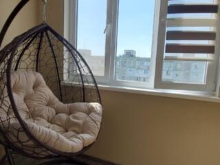 Торг! 3-комн. в р-не "Вары" с евроремонтом, мебелью и техникой +ВИДЕО