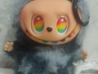 Продам игрушку подвеску монстрик Лабубу..