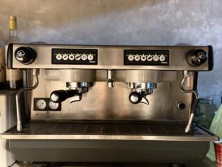 Кофемашина Reneka