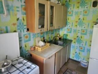 Продается большая однокомнатная квартира на Кировском (Баня)