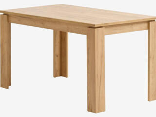 Продам стол обеденный б/у.