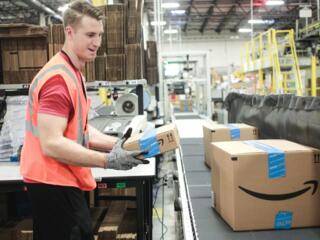 Склад Amazon приглашает на работу, быстрые выезды.