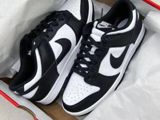 Продам новые Nike Dunk