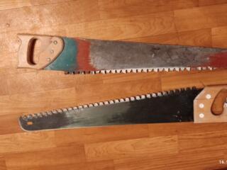 Продам пилы для газоблока одна новая стоит 300 руб вторая