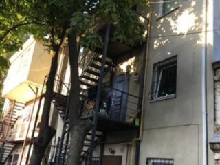 ПРодам 2-х комнатную квартиру на Слободке Нерубайская/Слободская