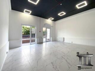 довгострокова оренда торгові площі Київ, Голосіївський, 550 $/міс.