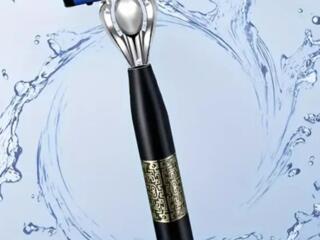 Безопасная бритва с 6 лезвиями. Ручка +6 сменных головок
60